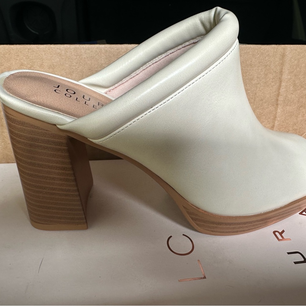 Journee- IZARA BLOCK HEELED MULES - Bone- size 8